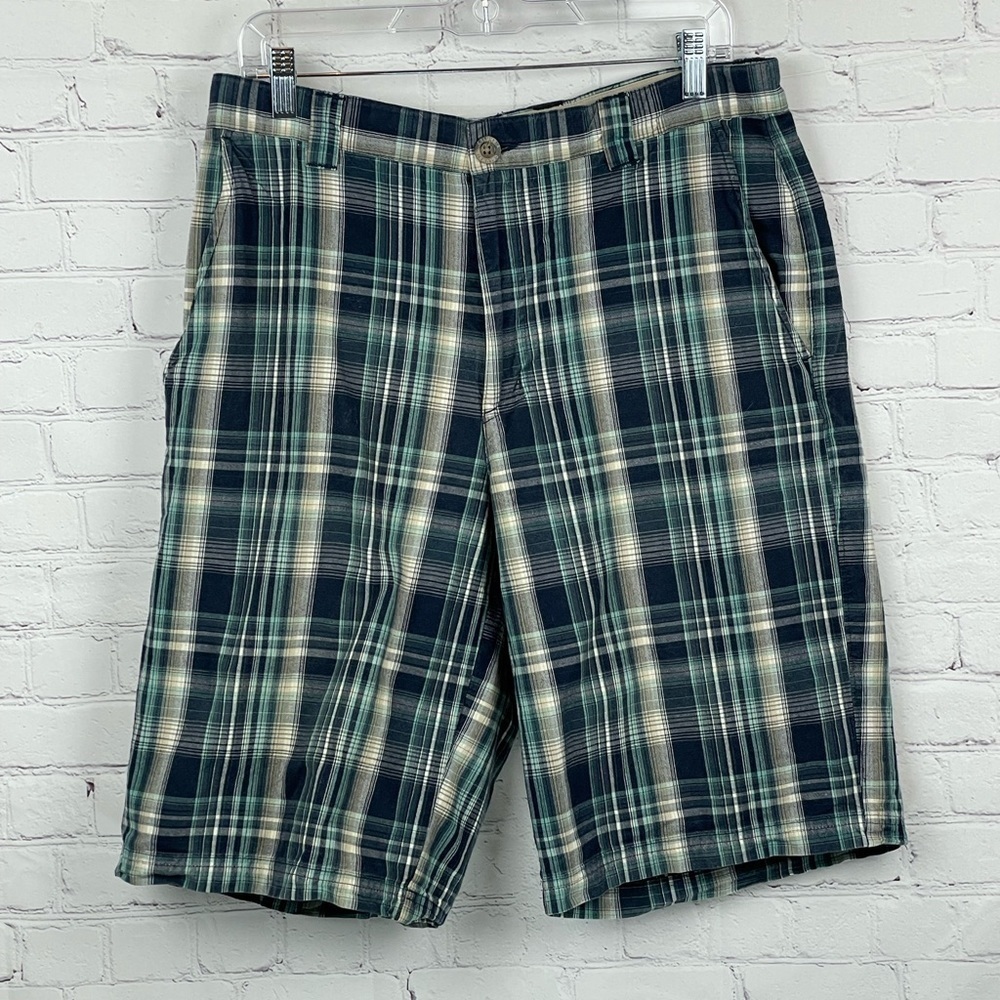 Columbia Bermuda Shorts 32